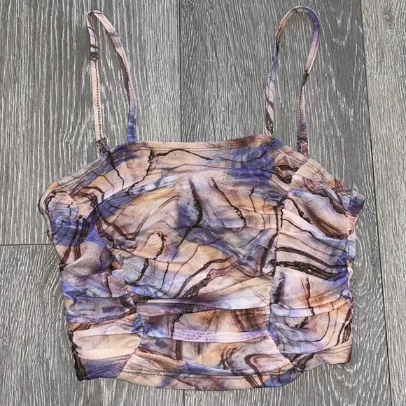 Two marble designed cropped tank tops - Picture 3 of 3